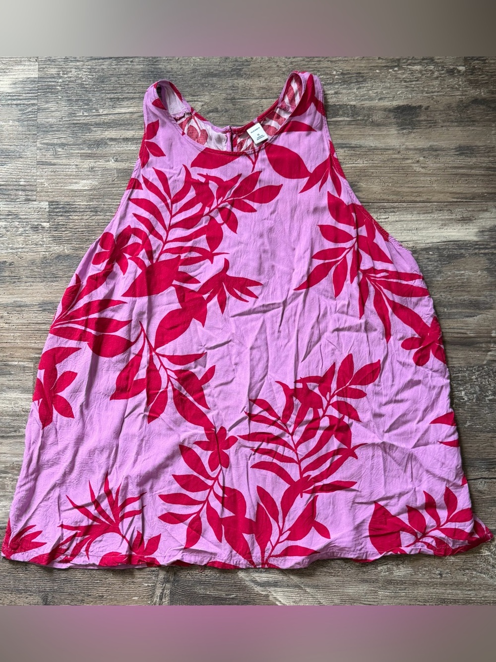 Old Navy Pink Red Tropical Leaf Sleeveless Blouse Keyhole Back Women’s XL